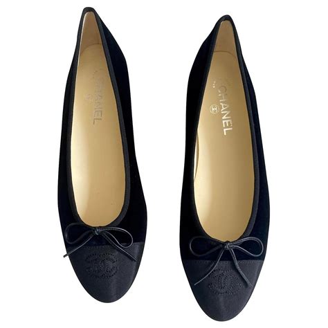 chanel velvet ballet flats